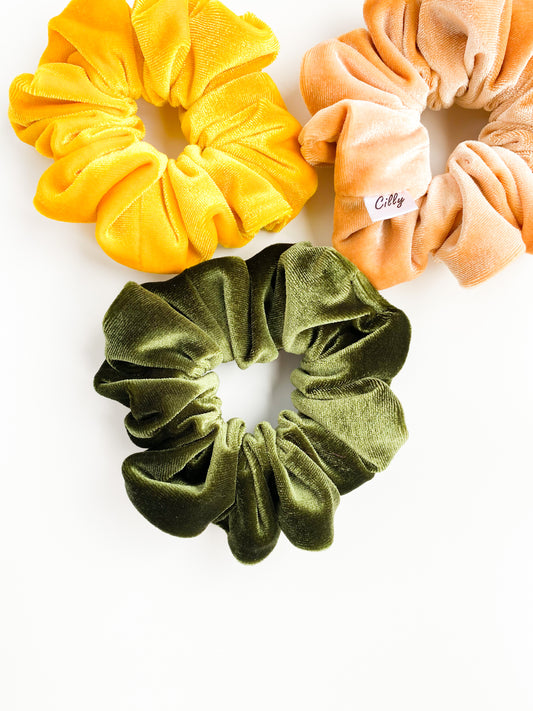 Violet scrunchie Mosgroen