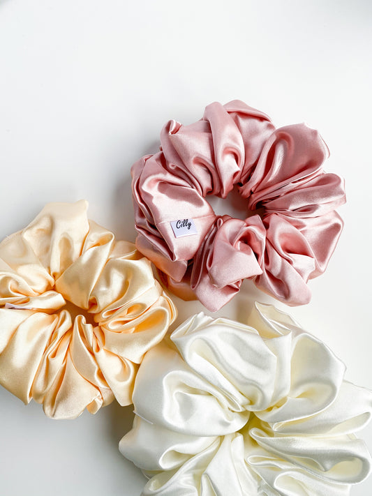 XL satijn scrunchie Champagne