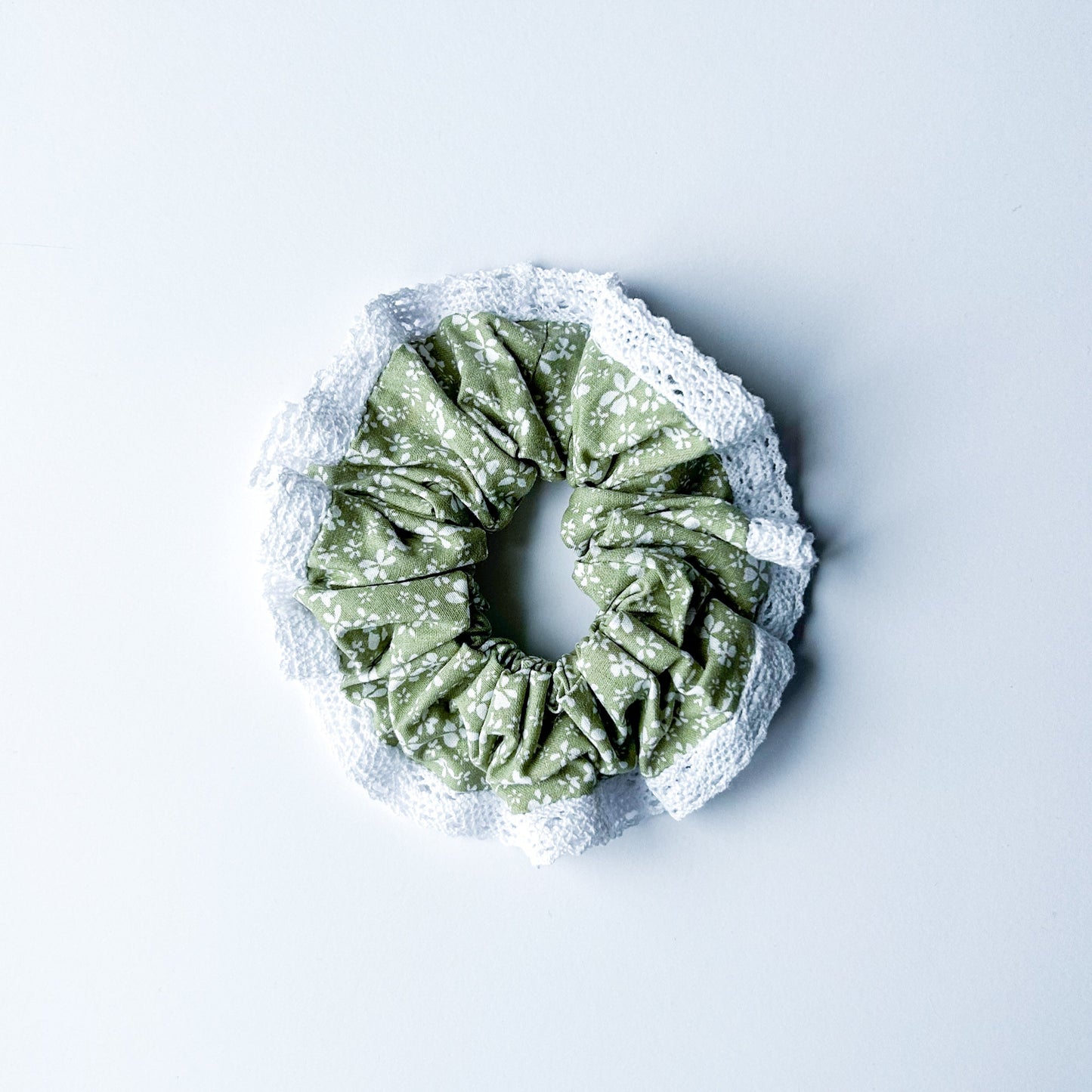 Broderie Meadow mint Scrunchie