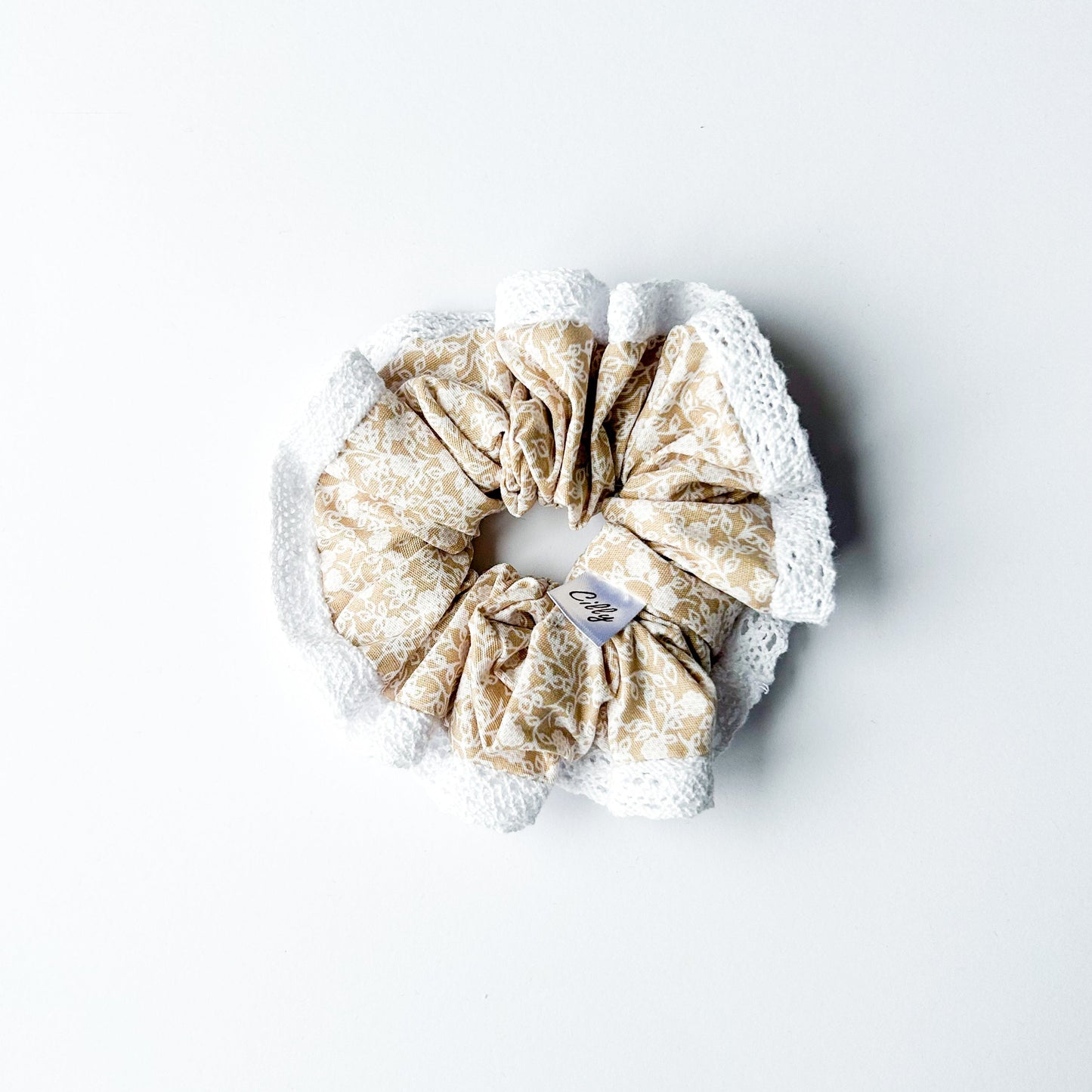Broderie Beige Scrunchie