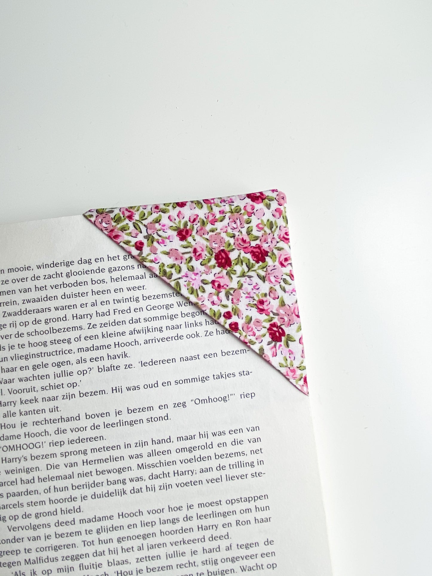 Boekenlegger Fleur Créme