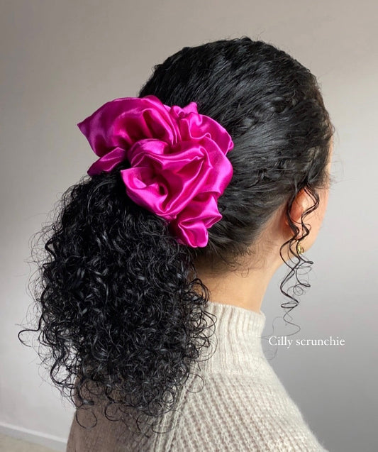 XL satijn scrunchie Magenta