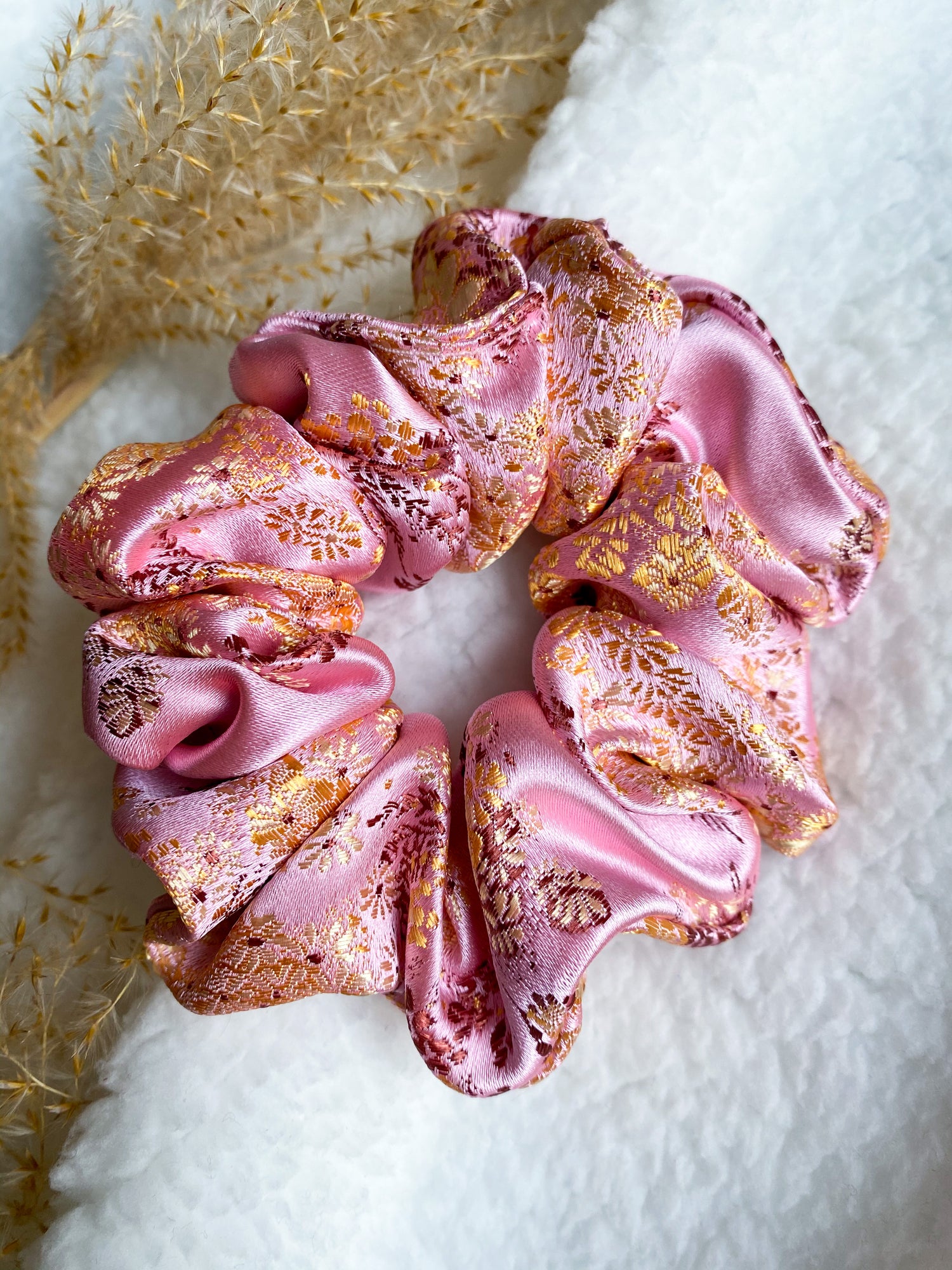 Brokaat Satijnen Scrunchies