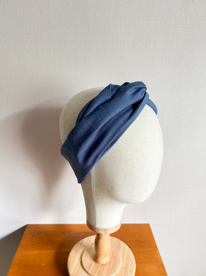 IJzerdraad haarband linnen blauw