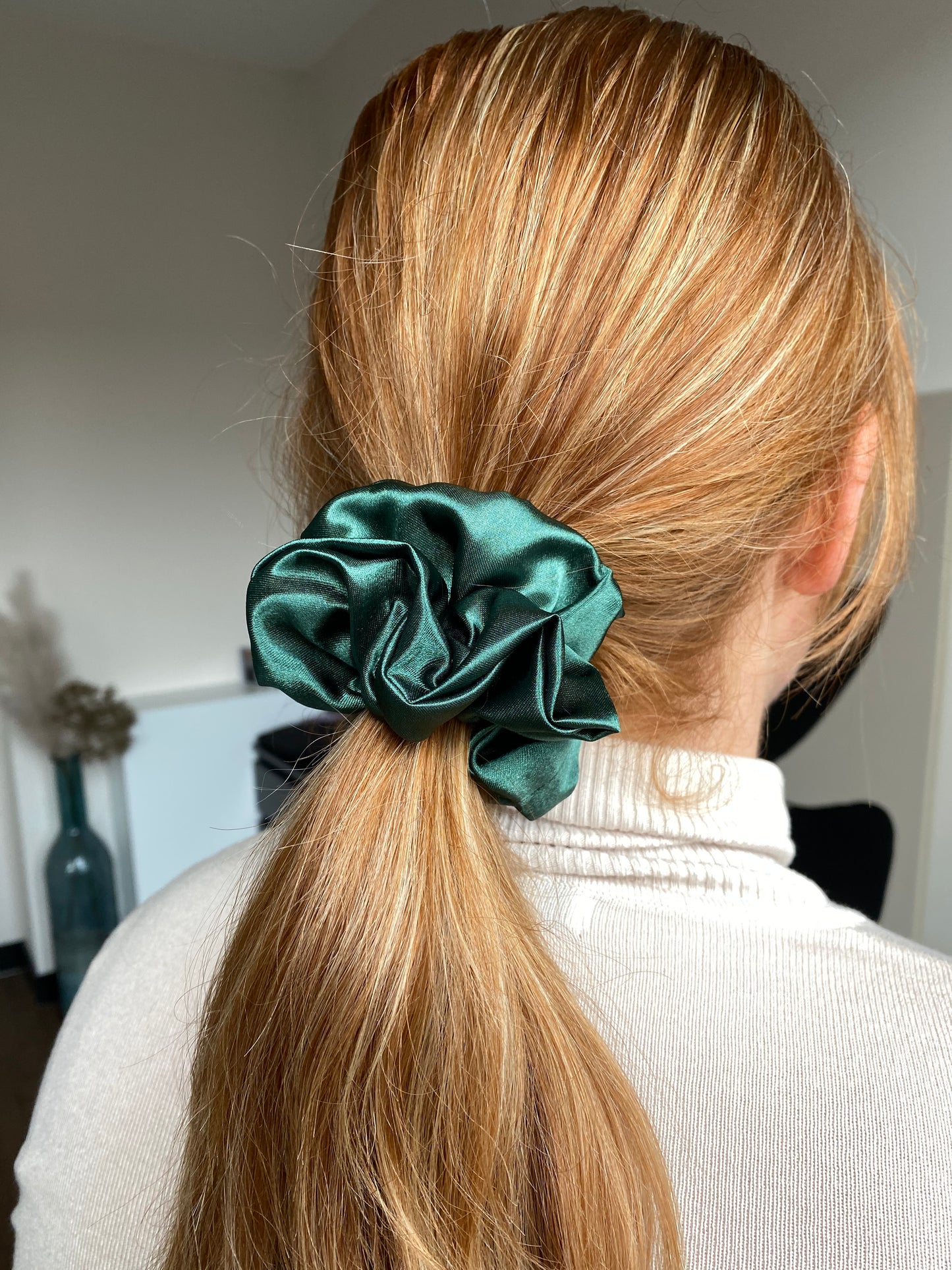 Satijnen scrunchie Donker Groen
