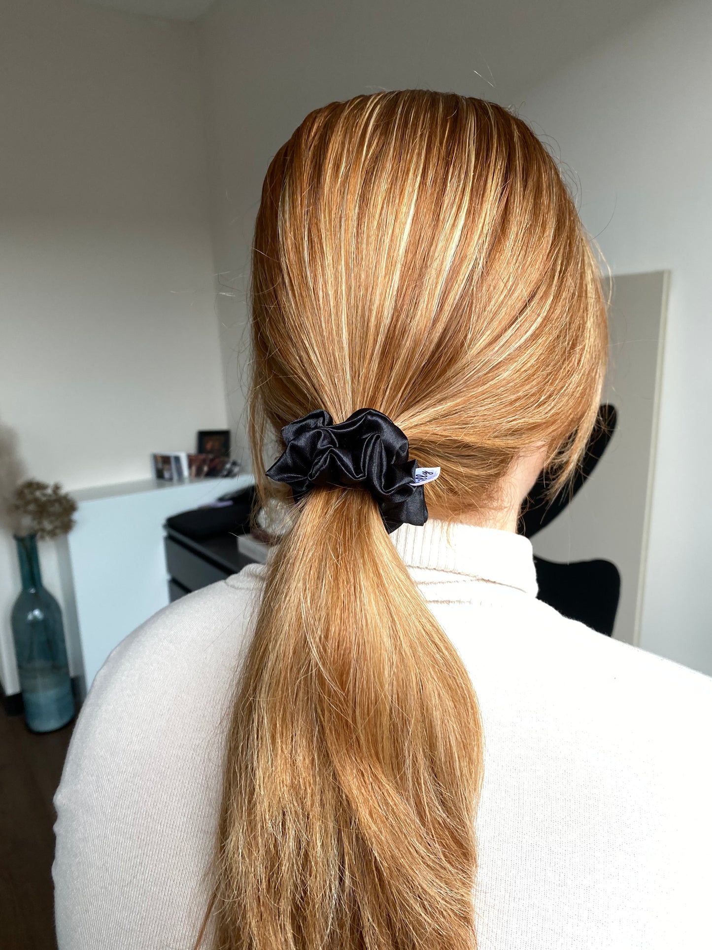 XS Satijnen scrunchie Moon