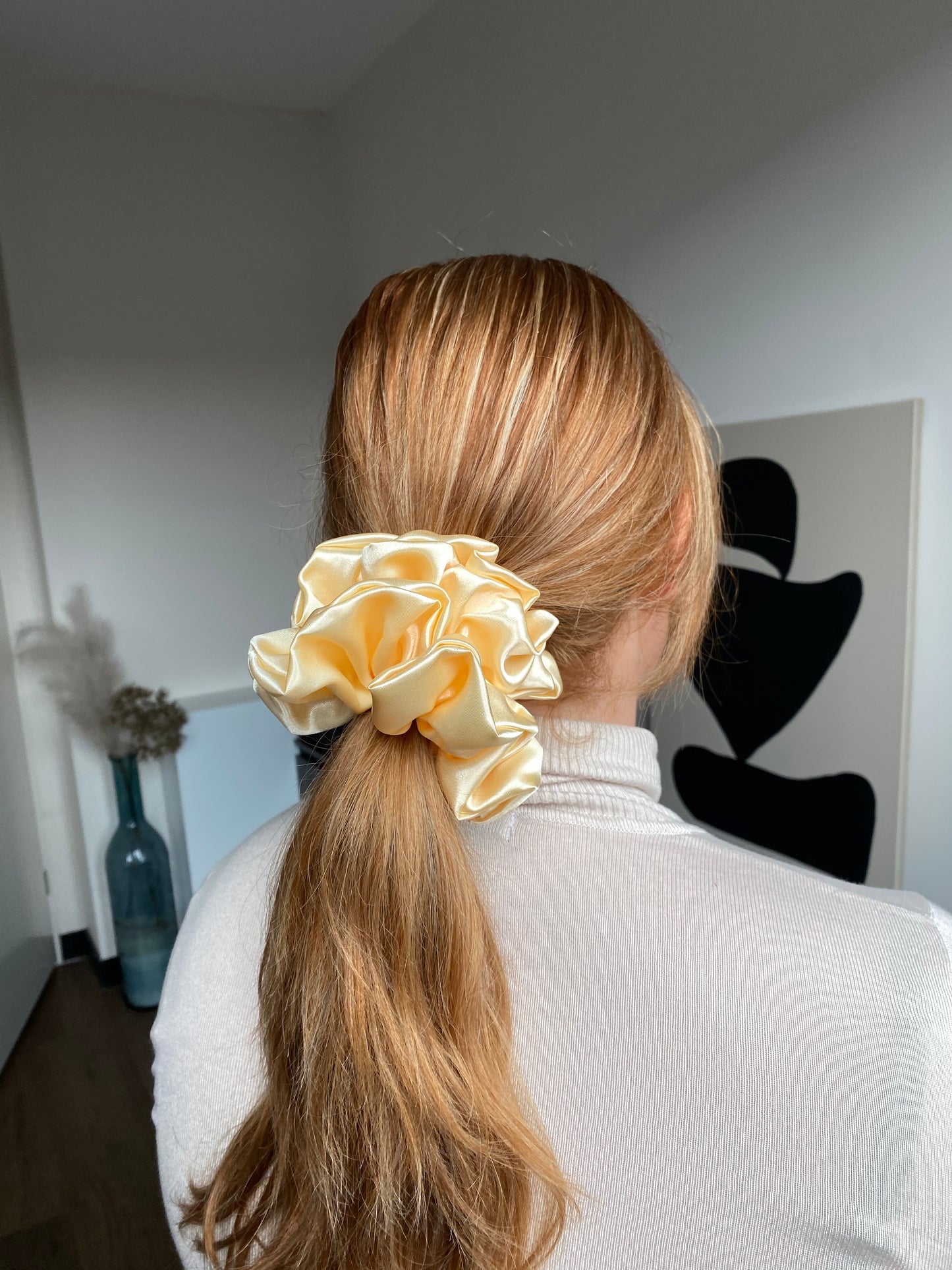 XL satijn scrunchie Champagne