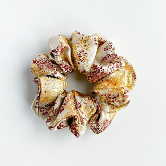Brooke scrunchie Champagne