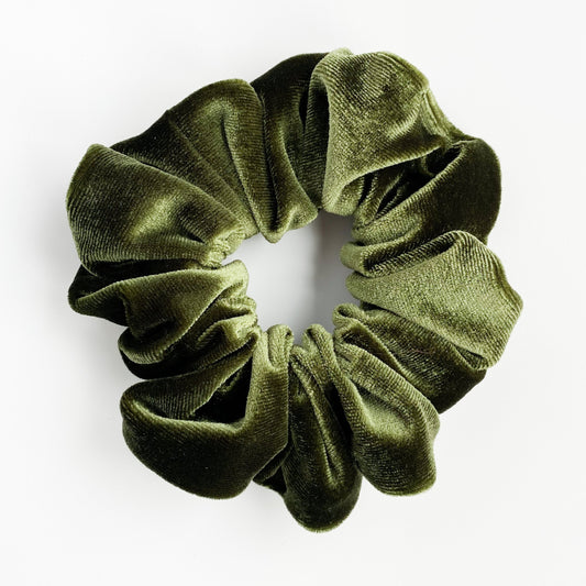 Violet scrunchie Mosgroen