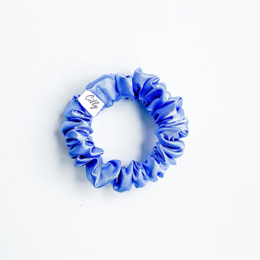 XS Satijnen scrunchie Licht Blauw