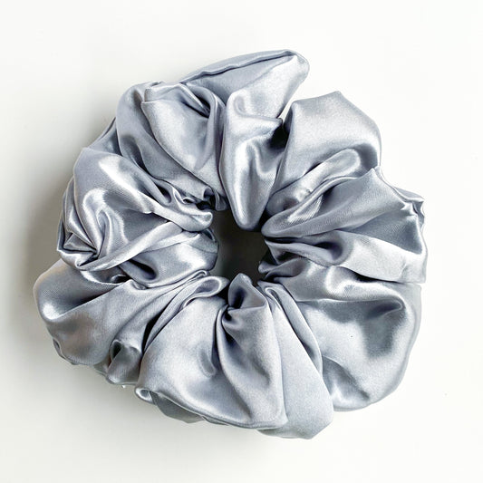 XL satijn scrunchie Zilver