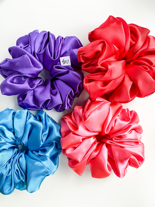 XL Satijnen scrunchie Neon roze