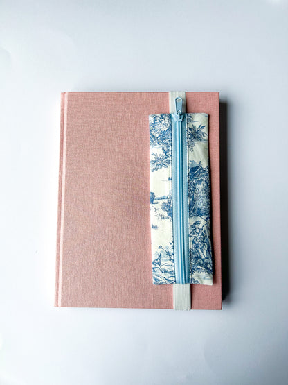 Jouy Etui Blauw/ Wit